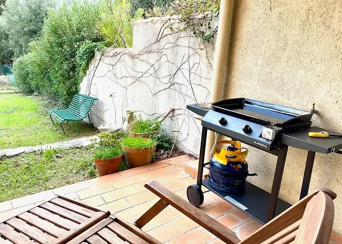 Le Corton - 45M2 - Parking - Jardin - Wifi