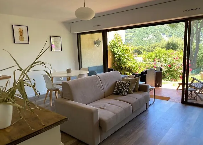 Le Corton - 45M2 - Parking - Jardin - Wifi